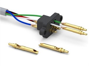 Kuidas paigaldatakse kaabel pogo kontaktidele?