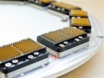 Vedruga laaditud testtihvtid